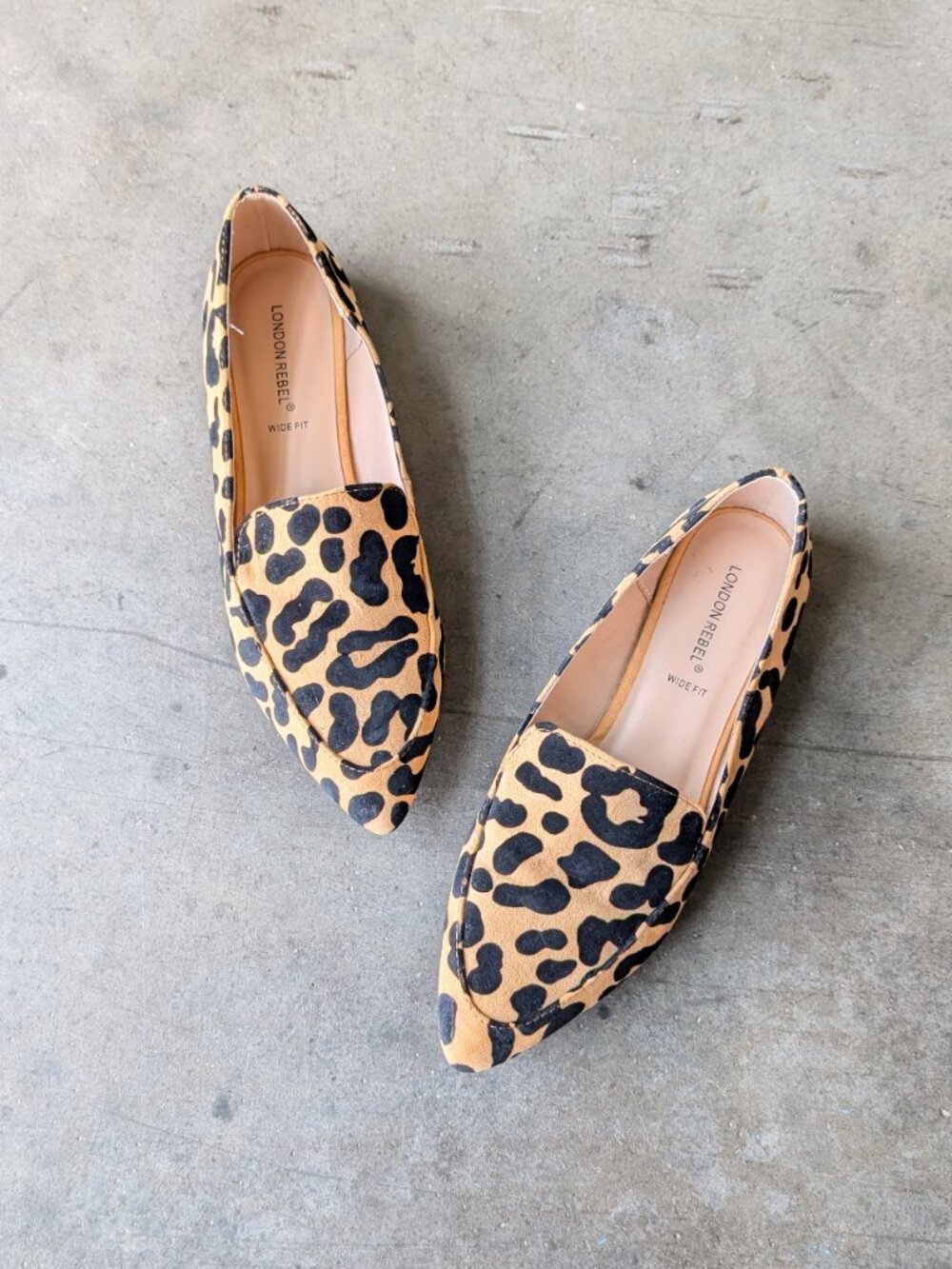 ASOS London Rebel Pointed Toe Loafers in Leopard Print size 40 wide fit